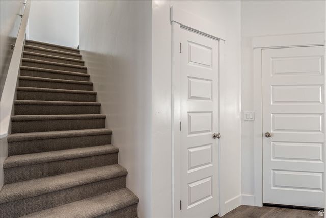 2347 E LUCIANO LN, St. George, UT 84790