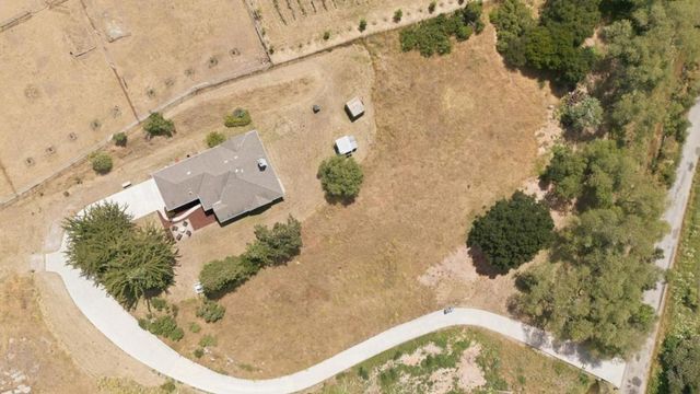 1584 Rocks Road, San Juan Bautista, CA 95045