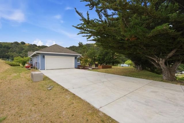 1584 Rocks Road, San Juan Bautista, CA 95045