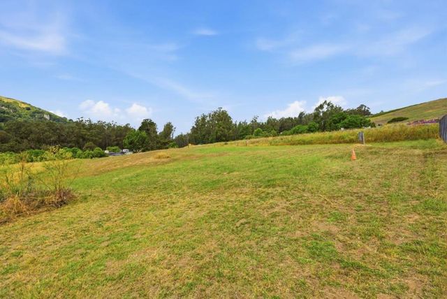1584 Rocks Road, San Juan Bautista, CA 95045
