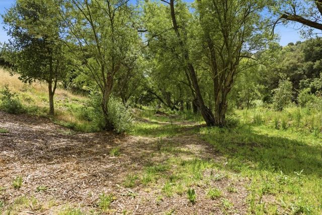 1584 Rocks Road, San Juan Bautista, CA 95045
