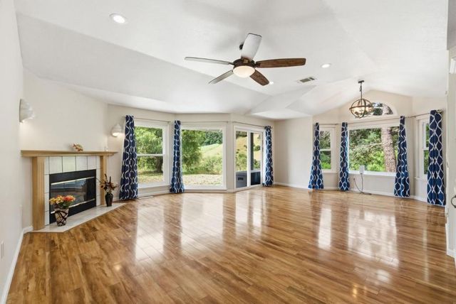 1584 Rocks Road, San Juan Bautista, CA 95045