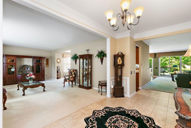 12225 Arlington Drive, Huntley, IL 60142