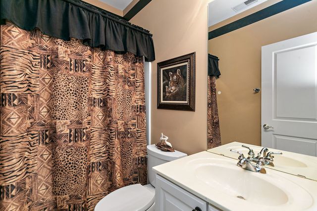 12225 Arlington Drive, Huntley, IL 60142