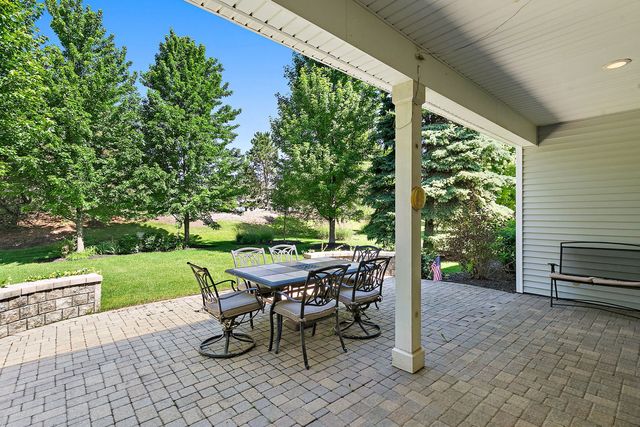 12225 Arlington Drive, Huntley, IL 60142