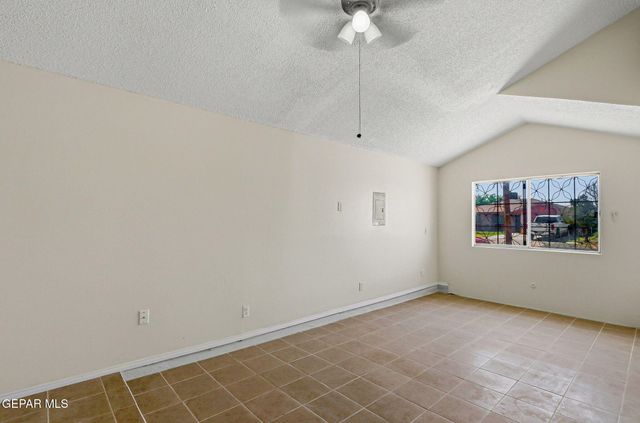 9805 GIFFORD Drive, El Paso, TX 79927