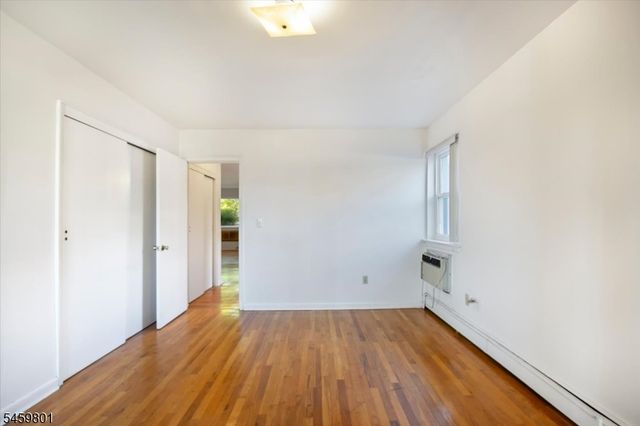 300 Claremont Ave, Verona Twp., NJ 07044