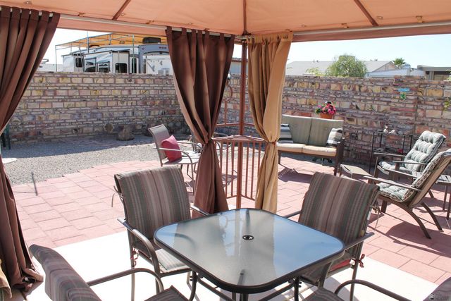 9725 E 37 St, Yuma, AZ 85365