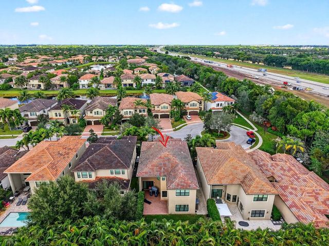 8158 Lawson Bridge Lane, Delray Beach, FL 33446