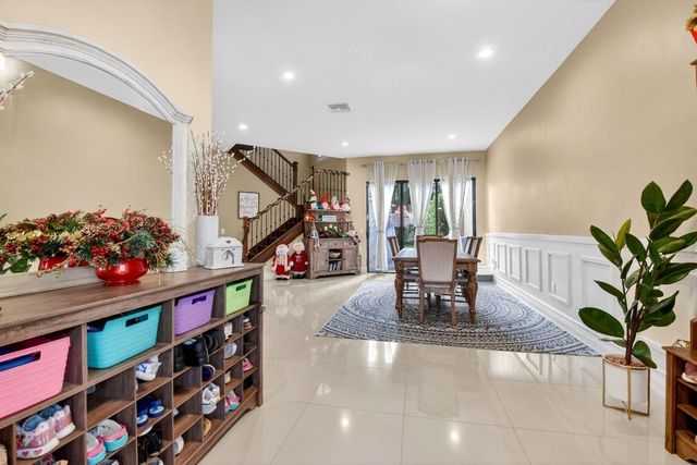 8158 Lawson Bridge Lane, Delray Beach, FL 33446