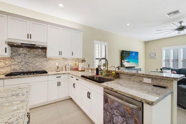 8158 Lawson Bridge Lane, Delray Beach, FL 33446