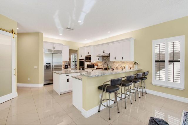 8158 Lawson Bridge Lane, Delray Beach, FL 33446