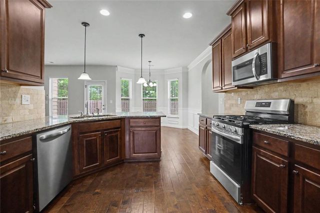 6025 Andrew Way, Cumming, GA 30041