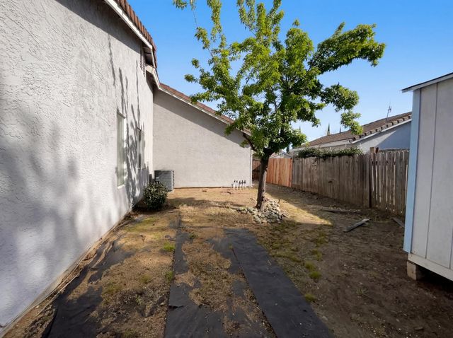 1041 Shenencock Way, Roseville, CA 95747