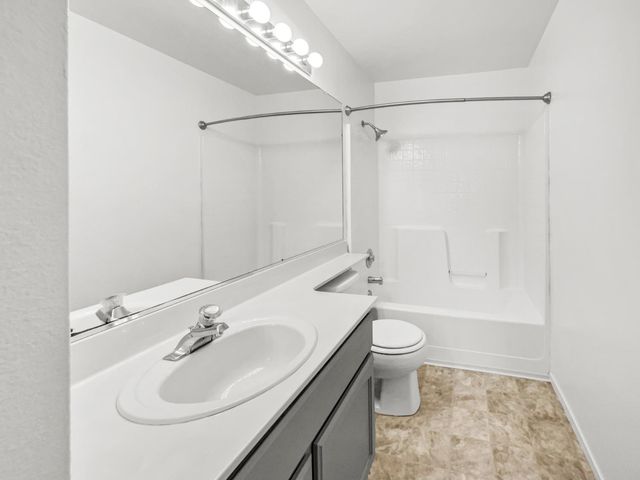 1041 Shenencock Way, Roseville, CA 95747