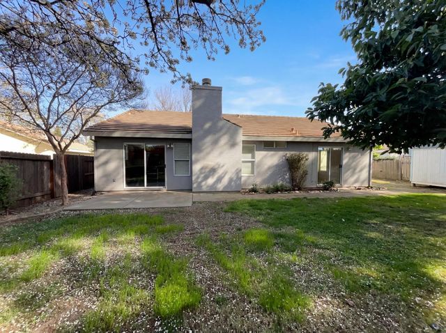 1041 Shenencock Way, Roseville, CA 95747