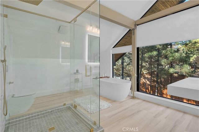 216 Leonard Lane, Big Bear, CA 92386