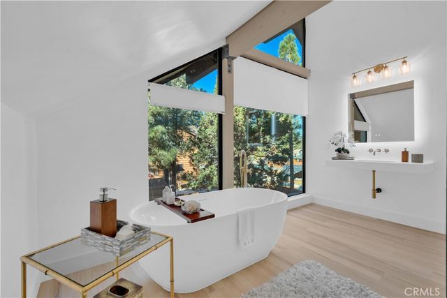 216 Leonard Lane, Big Bear, CA 92386