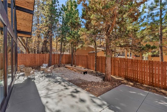 216 Leonard Lane, Big Bear, CA 92386