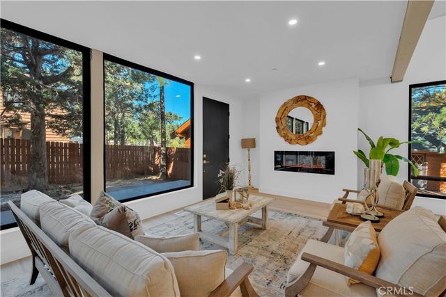 216 Leonard Lane, Big Bear, CA 92386