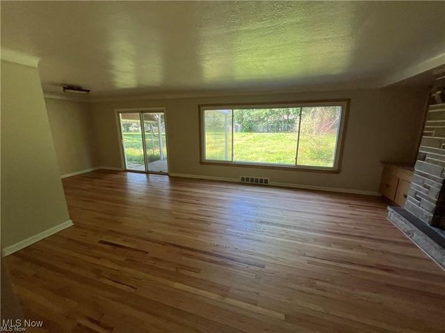 2017 Natona Road, Euclid, OH 44117