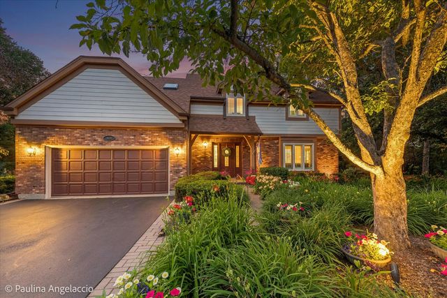 400 Bramble Lane, Deer Park, IL 60010