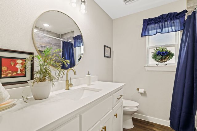 114 W Morton Street, Denison, TX 75021