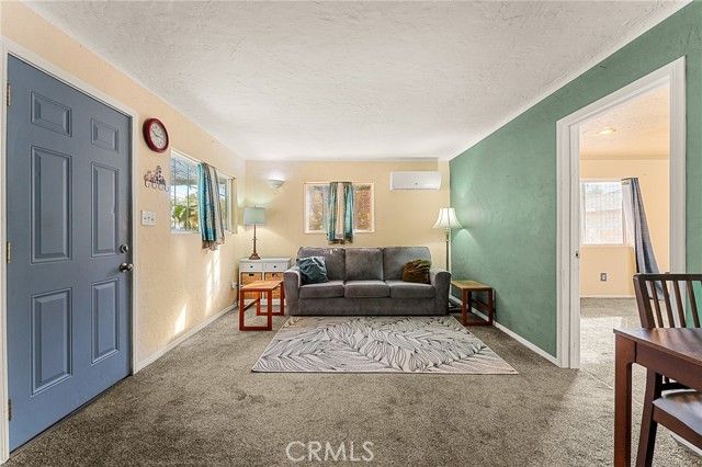 1365 Jasper, Mentone, CA 92359