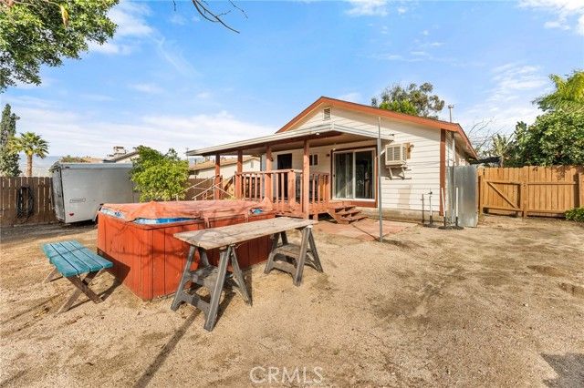1365 Jasper, Mentone, CA 92359