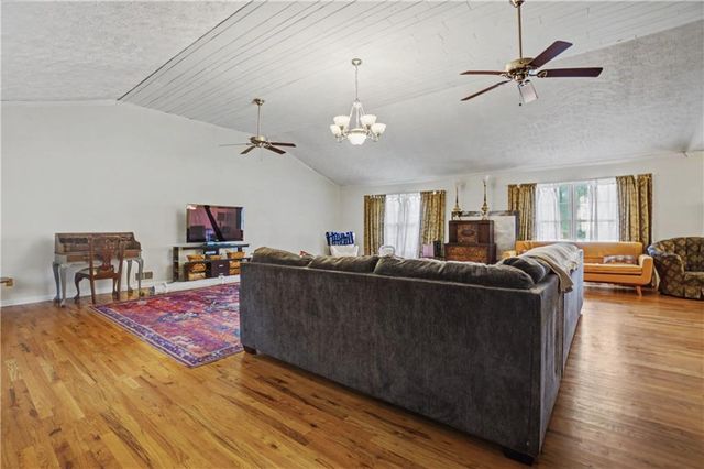 5075 Deen Road, Marietta, GA 30066