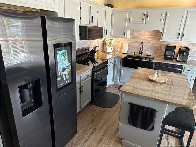6132 Arabello Road, Hope Mills, NC 28348