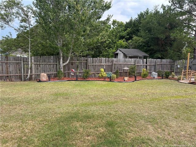 6132 Arabello Road, Hope Mills, NC 28348