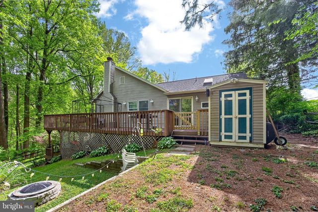 1121 VERMONT LN, Downingtown, PA 19335