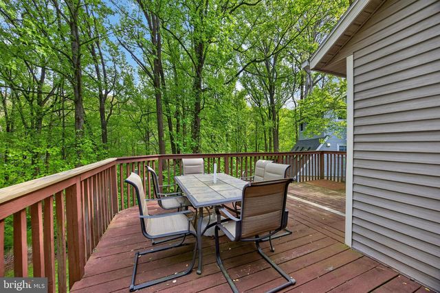 1121 VERMONT LN, Downingtown, PA 19335