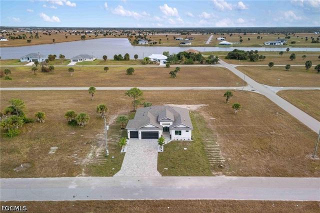 38 Lark DR, Placida, FL 33946