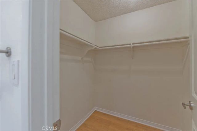 5757 Owensmouth Avenue 20, Woodland Hills, CA 91367