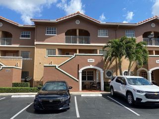 10030 Hammocks Blvd 203-3, Miami, FL 33196