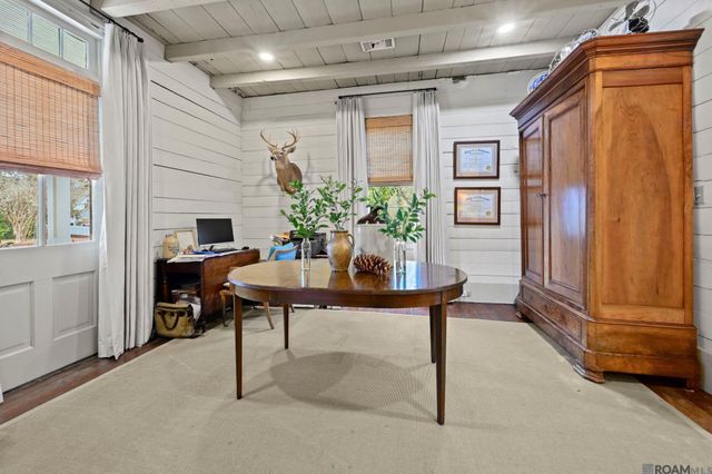 11816 Ferdinand St, St Francisville, LA 70775