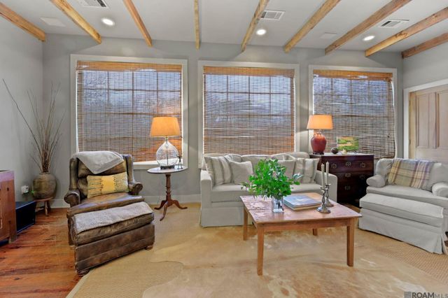 11816 Ferdinand St, St Francisville, LA 70775