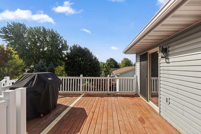 9337 Jeffery Court S, Cottage Grove, MN 55016