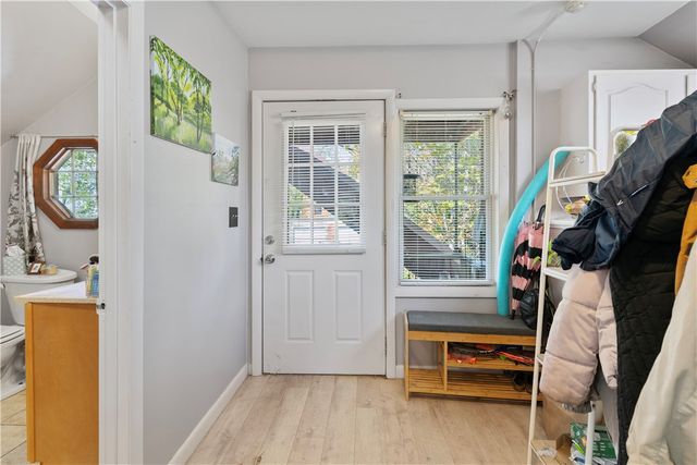 122 Governor Street 2, Providence, RI 02906