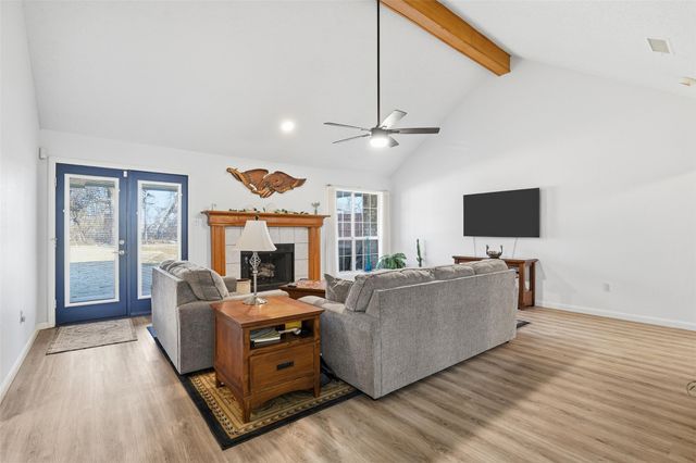 685 Cardinal Ridge Road, Burleson, TX 76028