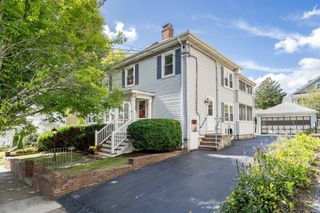 30 Oakley Rd 2, Watertown, MA 02472