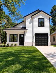 15634 Holly Drive, Montgomery, TX 77356