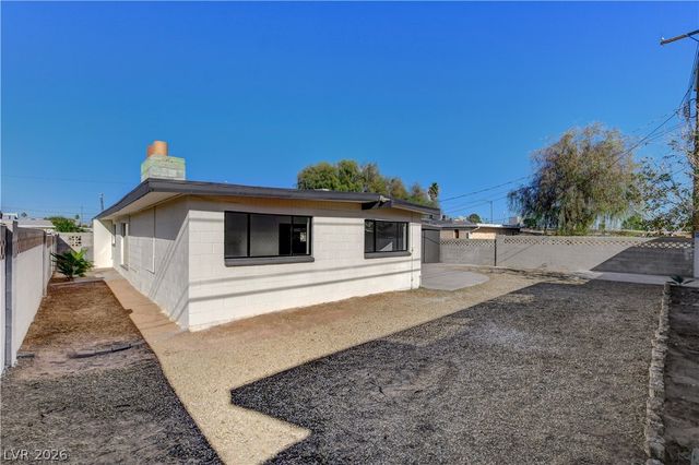 4999 Meredith Avenue, Las Vegas, NV 89121