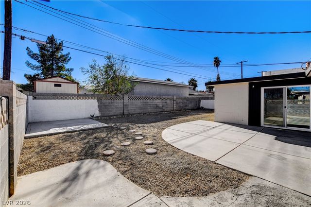 4999 Meredith Avenue, Las Vegas, NV 89121