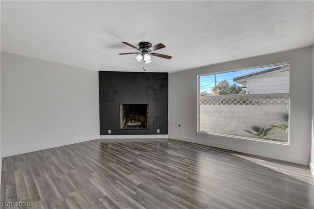 4999 Meredith Avenue, Las Vegas, NV 89121
