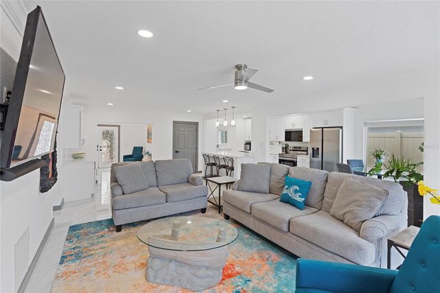 166 BAYSIDE DRIVE, Clearwater Beach, FL 33767