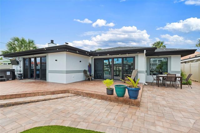 166 BAYSIDE DRIVE, Clearwater Beach, FL 33767