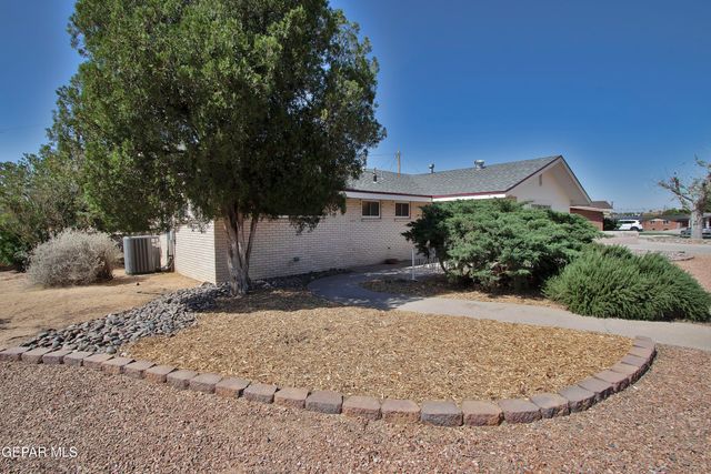 427 Castile Avenue, El Paso, TX 79912